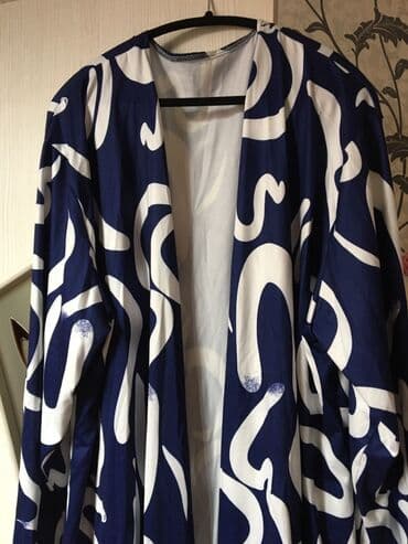 russia jaket: Uzun kardiqanqarishiq rengler,goy ve aq yungul üst geyim.Весенний — 3