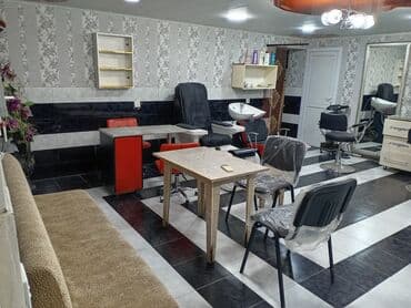 dırnaq ustası: Dırnaq ustası tələb olunur, Yerin icarəsi, 1-2 illik təcrübə — 2