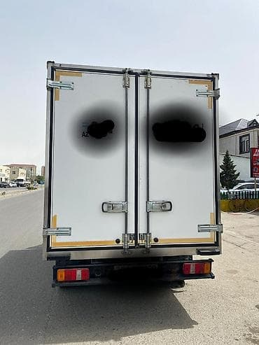 ford escort: Yükdaşıma üçün qapalı furqonlu kiçik tonnajlı yük avtomobili. - Ağ — 3