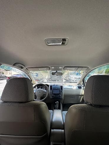 carolla disk: Nissan Tiida: 1.5 l | 2011 il Hetçbek — 1