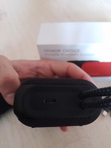oneplus buds 3: İşlənmiş JBL Kolonka, Növ - Bluetooth, rəng - Qara — 4