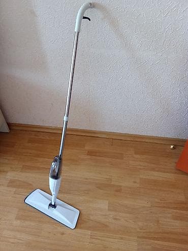 Spreyli mikrofiber mop - Daxili su qabı və püskürtmə mexanizmi