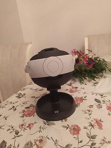ucuz iphoneler: Meta Quest 3 VR eynəyi + stend - All‑in‑one VR qulaqlıq: ön paneldə — 2