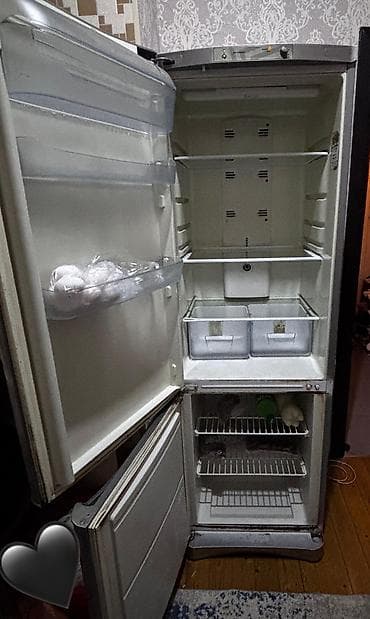 Б/у 2 двери Indesit Холодильник Продажа, цвет - Серый — 2