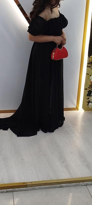 bel cantası: Qara rəngli uzun ziyafət donu - Stil: off-shoulder (çiyinləri açıq) — 1