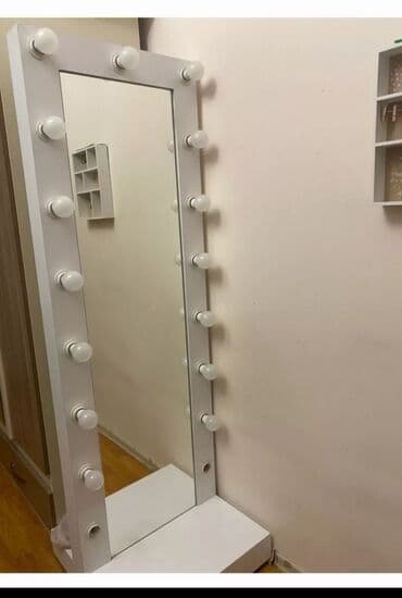 asperatorlar: Ağ rəngdə olan mətbəx mebeli dəsti. Qaz plitəsi və aspirator üçün — 25