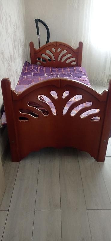 Oğlan və qız üçün, Çarpayı, Bazasız, Matras ilə, Siyirməsiz