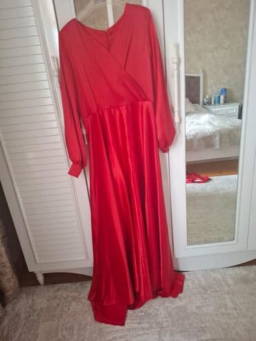 Ziyafət donu, Maksi, M