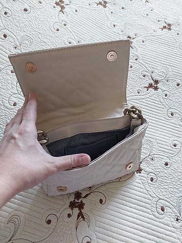 canta: Kiçik çanta turkiyeden alınıb.istifade edilmeyib.krem reng.10man.teze — 3