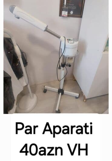 декоративный камин для квартиры: - Bəzəkli Yolka – 18 AZN Kiçik ölçülü süni şam ağacı. Üzərində — 2