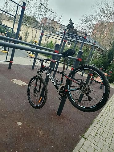 Stark dağ velosipedi - Karkas: yüngül və möhkəm alüminium gövdə -