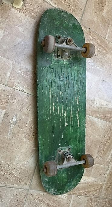 suru: Yaxta taxtası (skateboard), yaşıl rəngli, tam komplekt: - Taxta gövdə — 2