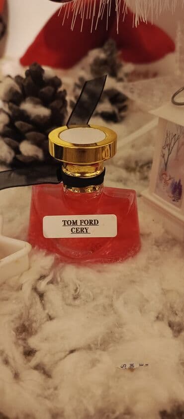 Bədənə qulluq: Yağlı tərkibli, qoxusu günlərlə qalıcı olan 6 ədəd ətir dəsti. Hamısı — 2