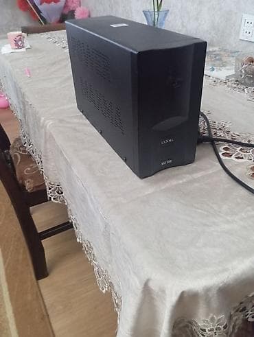 stolustu komputerlər: İşlənmiş UPS, 1001 - 1500 Vt, Rozetkaların sayı - 4 — 2