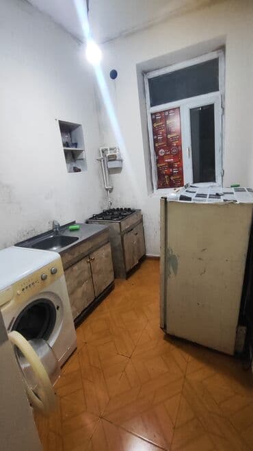 kiraye ev nermanovda: Hər şəraitli. komsamol dairəsində piyada keçidin yanında. 2 otaqlı ev — 7