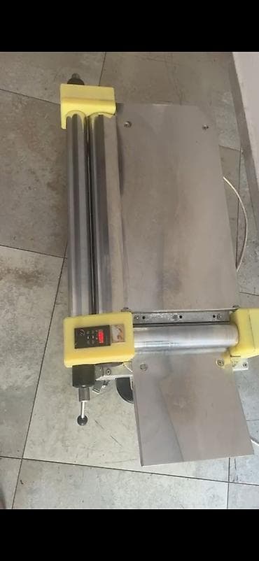 Ручные механические инструменты: Lavaşaçan aparat.*Seva Xirdalan* Turkiyə istehsalı lavaş açan aparat — 1