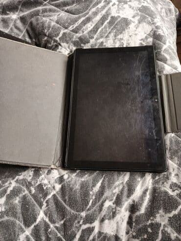 modio planşet: Modio planşet Xüsusiyyətlər: - Brend: Modio (korpusda və üz qabığında — 1