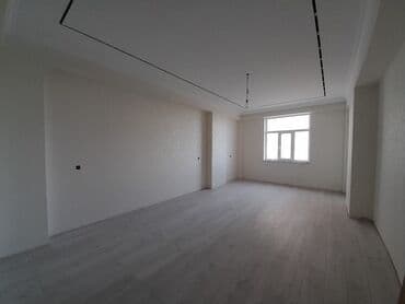 pencere reşotka: Yüksək keyfiyyətli təmirli, geniş və işıqlı mənzil interyeri. - — 3