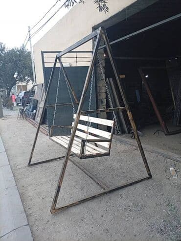 Sifarişlə bağ yelləncəkləri: Sexdə hazırlanır — 1