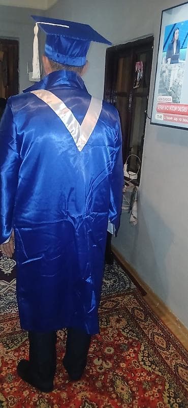 heyvanlarin sekilleri: Mavi məzuniyyət libası və papağı dəsti. 10 m - Rəng: parlaq kral — 1