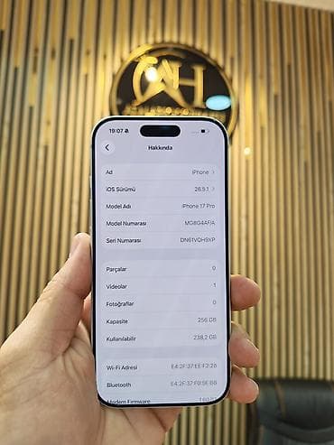 aifon 6 s: IPhone 17 Pro, 256 GB, White Titanium, Zəmanət, Simsiz şarj, Face ID — 2