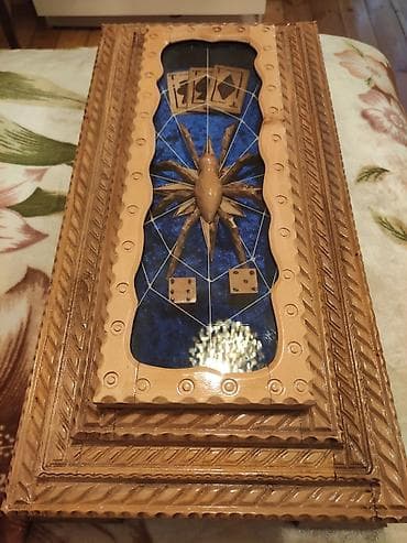 Əl işı taxta nərd dəsti - Material: tamamilə taxtadan oyma işləri ilə