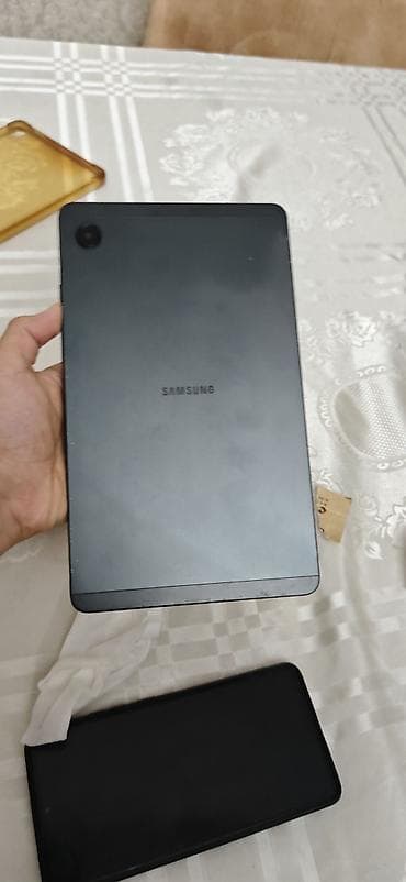 Планшеты: Б/у Samsung Galaxy Tab A9, 8,7", 64 ГБ, Самовывоз — 2