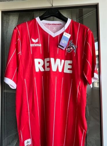 Futbolka, M, rəng - Qırmızı lalafo.az -da Futbolka, M, rəng - Qırmızı