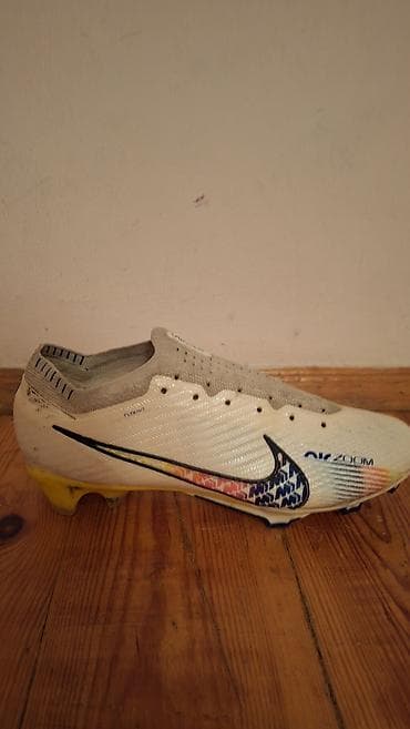 Butslar: Butslar Nike, Ölçü: 40, İşlənmiş — 3