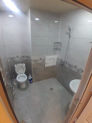 ev xacmaz: 3 otaqlı, Yeni tikili, 50 kv. m — 10