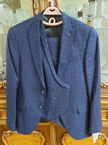 irshad telecom is saatlari: Kostyumlar — 2