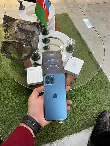 iphone kreditle: IPhone 12 Pro, Face ID — 5