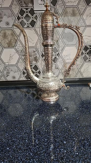 Rəng - Gümüşü, Metal