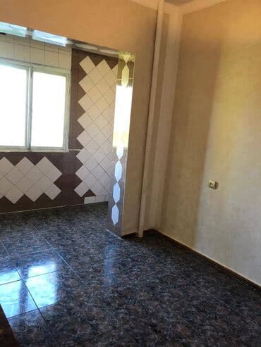 bineqedide qesebede satilan ev: Bakı, 2 otaqlı, Köhnə tikili, 64 kv. m — 7