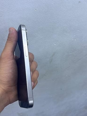 iphone 15 barter: IPhone 15 Pro, 128 GB, Gümüşü, Face ID — 2