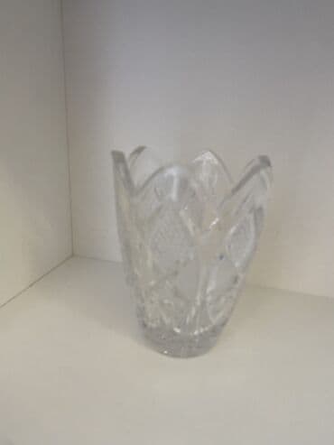 roza gul: Bir vaza, Xrustal — 3