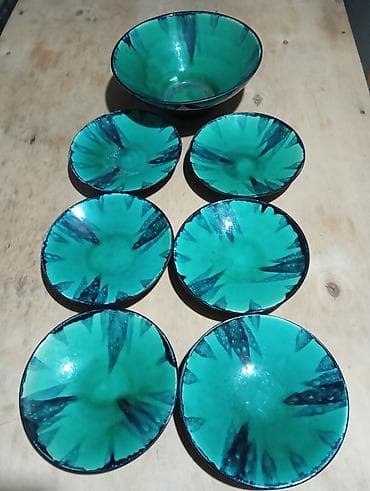 e.c.a kombi: Məhsul: Keramika salat dəsti Təsvir: - 1 ədəd iri salat qabı və 6 — 1