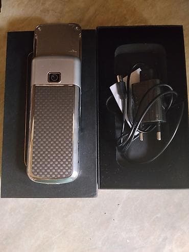 nokia telfon: Nokia 8 Sirocco, 2 GB, rəng - Gümüşü, Düyməli — 2