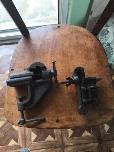 Məhsul: Dəzgah vitse (2 ədəd)1ədəd 40azn Təsvir: - Ağıryağlı tökmə