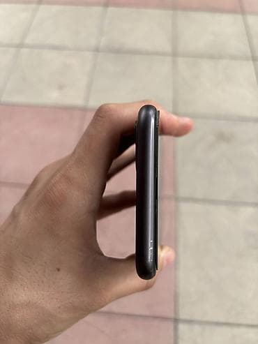 iphone 3gs: IPhone 11, 128 GB, Qara, Face ID — 5