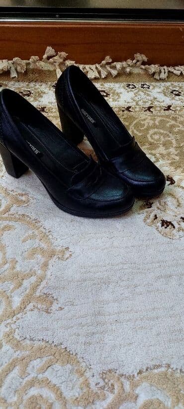 детские кожаные туфли: Туфли, Размер: 39, цвет - Черный, Новый — 1