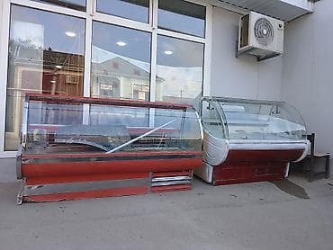 Soyuducu avadanlığı: Market üçün xaladeniklər işlək vəziyyətdədi birinin arxasında şüşə — 2