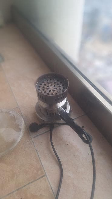 Qelyan desti Tərkib: - Şüşə kolba və qızılı rəngli metal şaxta - — 4