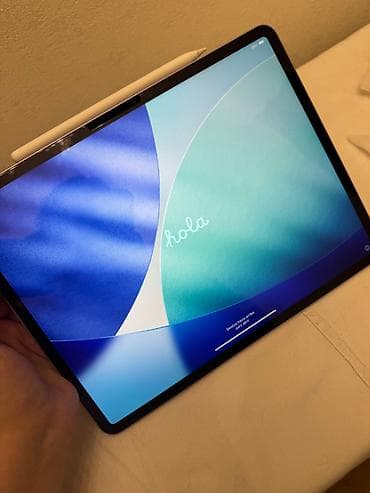ipad case: Yeni Apple iPad Air 13 (2025), 13", 128 GB — 1
