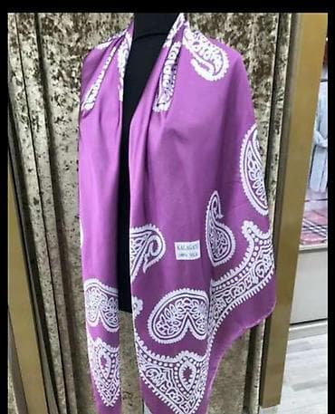 Kəlağayı – 100% ipək - Material: Saf ipək (etiketdə “KALAGAYI 100% — 2