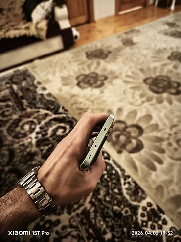 ноутбук с 1660 ti: Xiaomi 13T Pro, 512 ГБ, цвет - Зеленый, 
 Сенсорный — 4