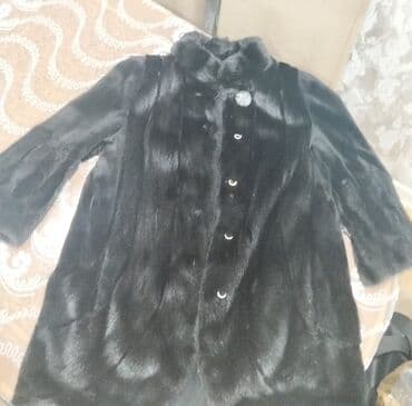 Hyundai: Qara mink kürkü - Model: qısa palto tipli, dizdən yuxarı uzunluqda - — 3