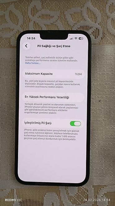 apple qulaqciq: IPhone 14, Qara, Face ID — 1