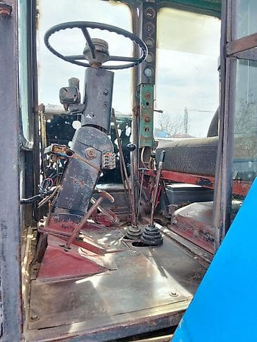 İnkubatorlar: T-28 model 1992-ci il Traktor+ 2 Laped və dırmığ ilə biryerdə satılır — 5