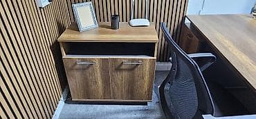 kreditle kombi: Ofis mebel dəsti Tərkib: - Geniş iş masası: Təbii taxta teksturalı — 5